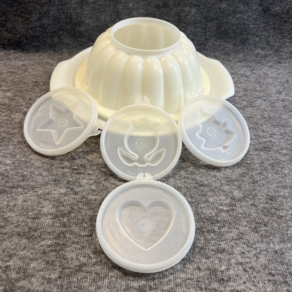 Vintage Tupperware Jel-N-Serve Mould, Serving Tray and 4 Decorative‎ Lids 616-6